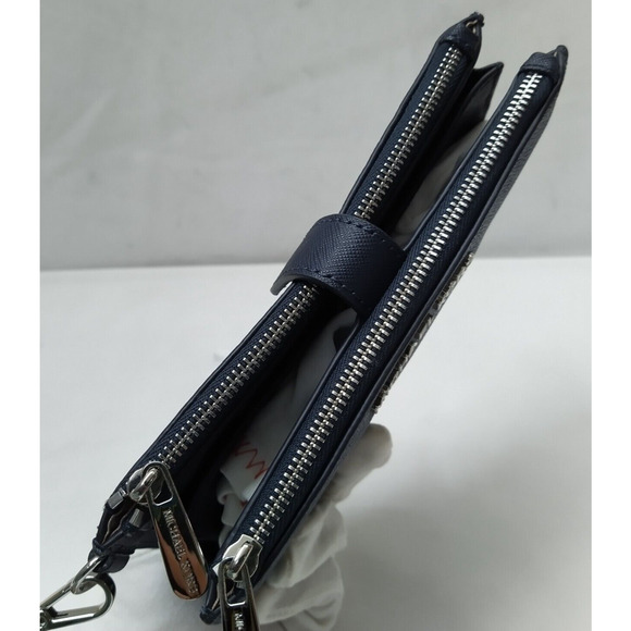 Michael Kors Blue Leather MK Printed Credit Card Wristlet Bifold Wallet - EUC - Picture 5 of 16